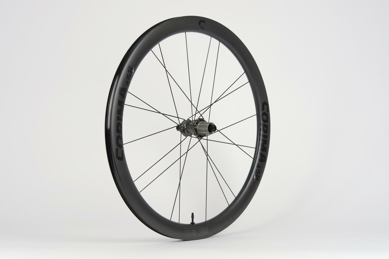 The New 45R is a 45mm Hooked Carbon Wheelset