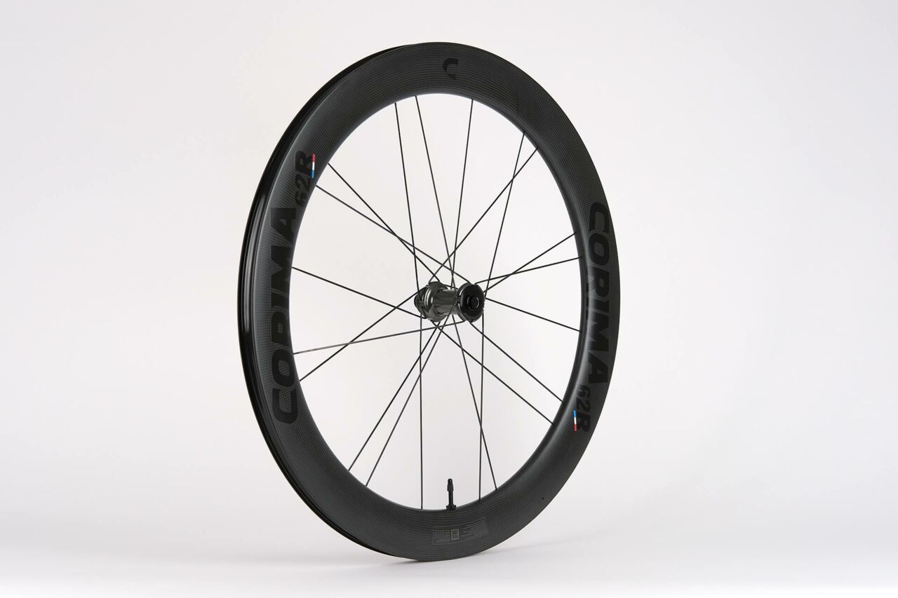 The New 62R is a 62mm Hooked Carbon Wheelset