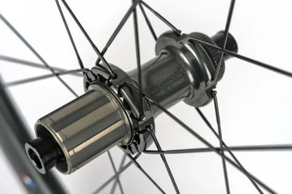 The new 45R is a 45mm hooked carbon wheelset